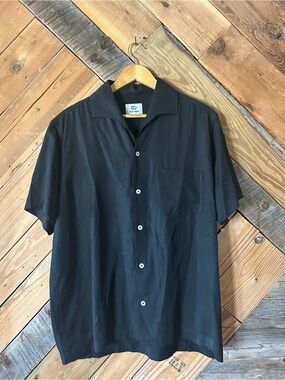 Basic Rights Camp Collar button down